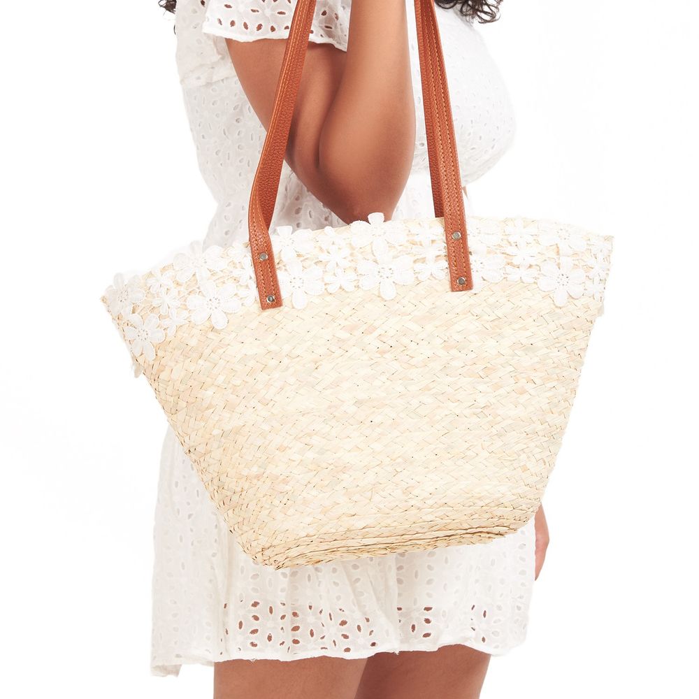 White flower Khoos beach bag